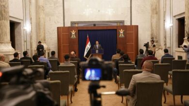 صورة حكومة السوداني تضيق الخناق على منتقديها وتبذخ بالعطايا لمن يسوق لها