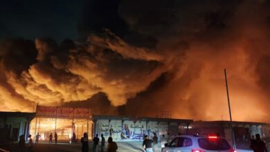 صورة حريق النجف.. ثلاث محافظات تشارك في إخماده وأسباب اندلاعه مجهولة