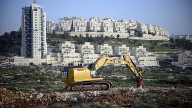 صورة الاحتلال يقر قانونًا لتوسع الاستيطان في الضفة ومعاقبة السلطة الفلسطينية