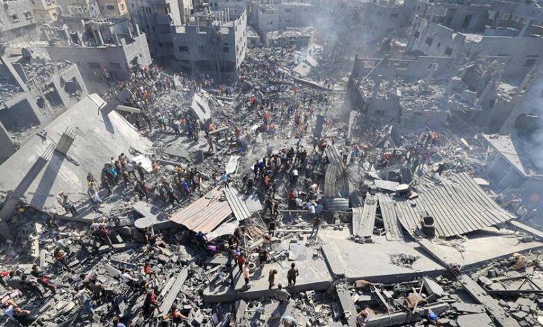 صورة لليوم الـ288 من العدوان.. الاحتلال يصعّد وتيرة غاراته على قطاع غزة