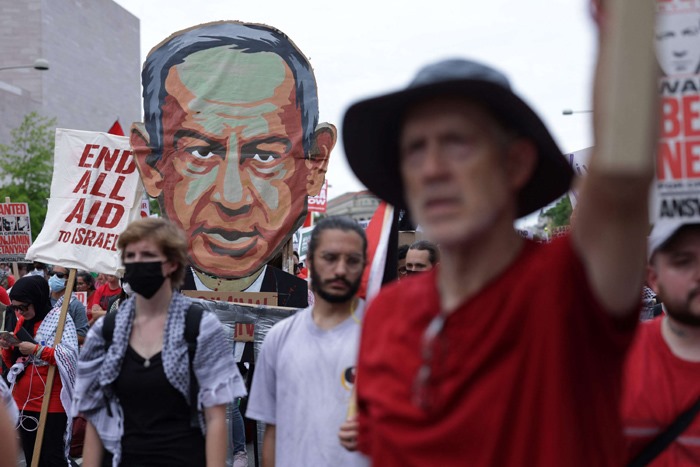 صورة الكونغرس يصفق لأكاذيب نتنياهو الشائنة ويتغاضى على حرب الإبادة في غزة