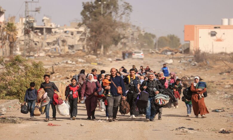 صورة “أوتشا”: القوات “الإسرائيلية” تجبر المدنيين في غزة على النزوح ما يعرضهم للخطر