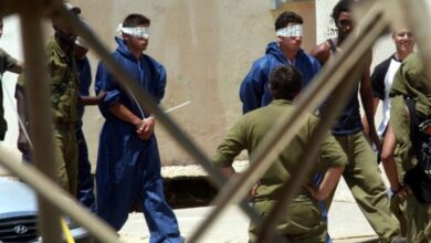 صورة تقرير أممي: آلاف الفلسطينيين اعتقلوا من غزة يتعرضون لتعذيب ممنهج