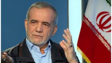 صورة الرئيس الإيراني: لا نسعى للحرب لكن سنرد “بشكل مناسب” على “إسرائيل”