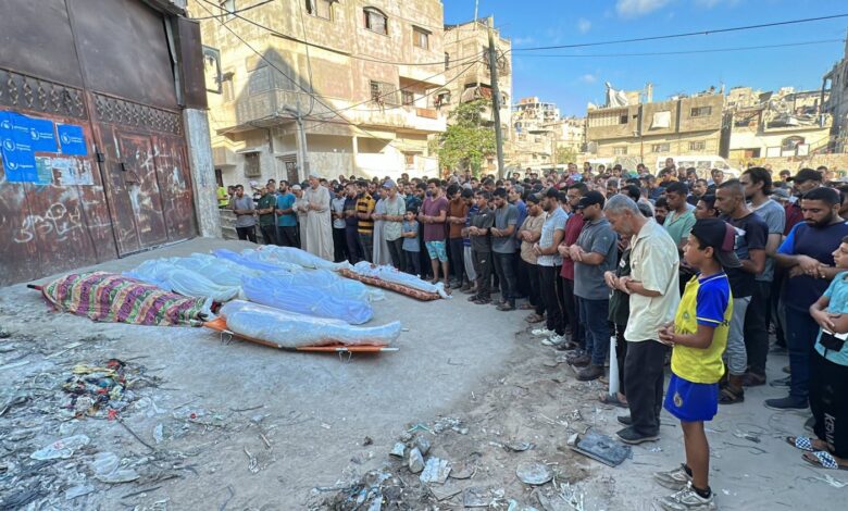 صورة إنترسبت: محادثات وقف إطلاق النار أداة أمريكية لإدامة الإبادة الجماعية التي ينفذها الاحتلال