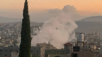 صورة جيش الاحتلال يقتحم عدة مدن وبلدات بالضفة ويشتبك مع مقاومين فلسطينيين