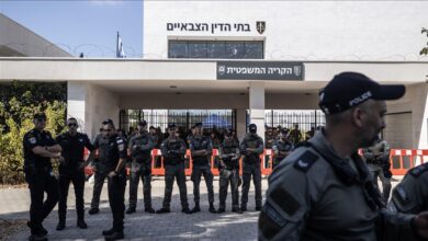 صورة حماس: الإفراج عن جنود “إسرائيليين” متهمين بالاعتداء جنسيًا على معتقل فلسطيني تواطؤ مكشوف
