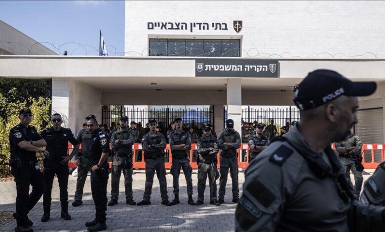 صورة حماس: الإفراج عن جنود “إسرائيليين” متهمين بالاعتداء جنسيًا على معتقل فلسطيني تواطؤ مكشوف