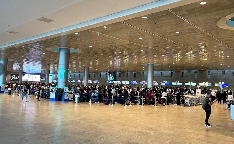 صورة إضراب عام في “إسرائيل” للمطالبة باتفاق إعادة المحتجزين بعد العثور على 6 جثث