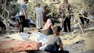 صورة مجاز الاحتلال الوحشية بحق المدنيين في منطقة المواصي بغزة تعري أكاذيب المناطق الآمنة