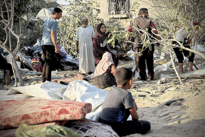 صورة مجاز الاحتلال الوحشية بحق المدنيين في منطقة المواصي بغزة تعري أكاذيب المناطق الآمنة