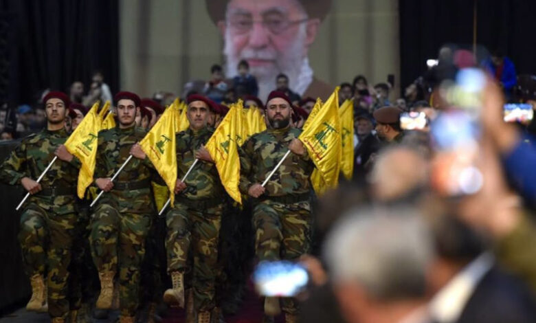 صورة صحيفة تلغراف: إيران تمنع حزب الله من الرد على “إسرائيل” تجنبًا للحرب المفتوحة