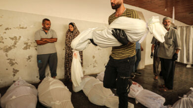 صورة ممرضة فرنسية عائدة من غزة: “إسرائيل” ترتكب إبادة جماعية بحق الفلسطينيين في بث حي ومباشر أمام أنظار العالم