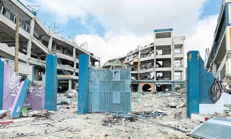 صورة 9 قتلى فلسطينيين بقصف “إسرائيلي” على مدرسة تابعة للأونروا