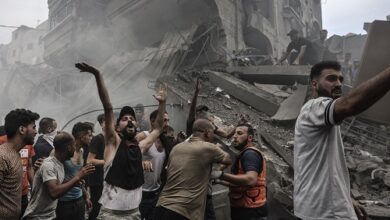 صورة مقتل 32 فلسطينيًا وجرح وفقدان العشرات بقصف “إسرائيلي” لمنزل في جباليا