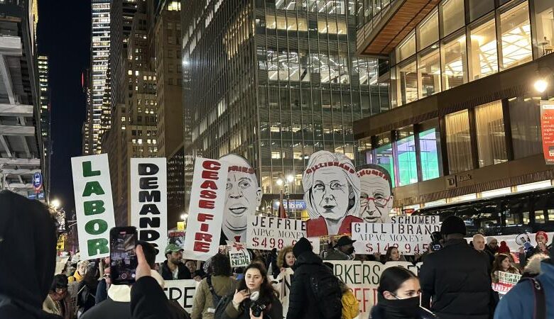 صورة حراك في نيويورك من أجل المشاركة باليوم العالمي للتضامن مع فلسطين