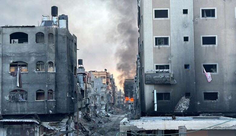 صورة مصادر طبية: استشهاد وإصابة العشرات بغارات شنها الاحتلال على شمال ووسط قطاع غزة