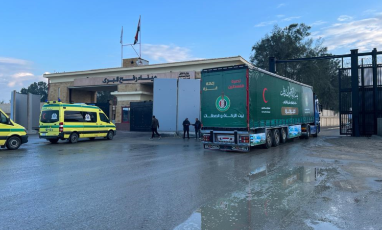 صورة الأمم المتحدة: القيود التي تفرضها “إسرائيل” على دخول المساعدات إلى غزة لا تزال مستمرة