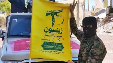 صورة إيران تزج بميليشيات “زينبيون وفاطميون” عبر معبر البوكمال في العراق لدعم النظام في سوريا