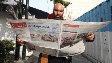 صورة إيران ترسخ نفوذها السياسي والميليشياوي في العراق بعد انكسار أذرعها في سوريا ولبنان