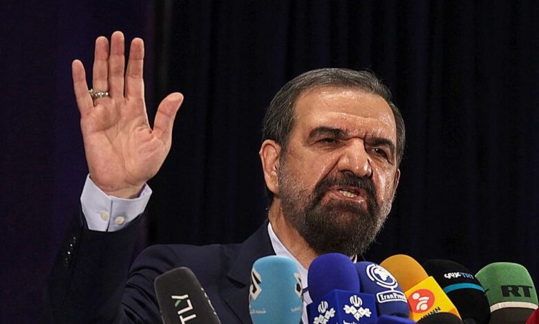 صورة مسؤول إيراني: الشباب السوري سیعيدون “المقاومة” في أقل من عام