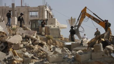 صورة جيش الاحتلال يهدم منزلًا فلسطينيًا جنوب الضفة الغربية بذريعة البناء بدون ترخيص