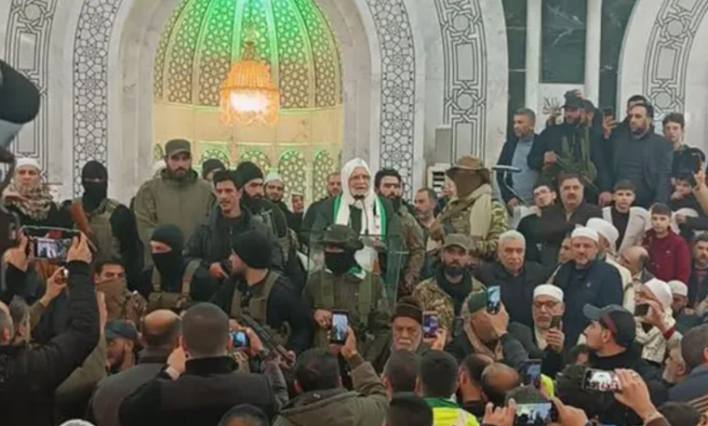 صورة بعد غياب دام 13 عامًا.. استقبال حاشد للشيخ أسامة الرفاعي في دمشق