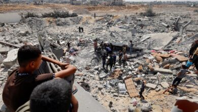 صورة قوات الاحتلال تواصل قصفها العديد من مناطق قطاع غزة وتوقع ضحايا في صفوف المدنيين