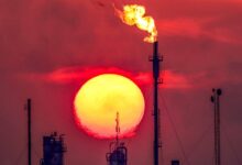 صورة التلوث الصناعي يخنق رئة بغداد