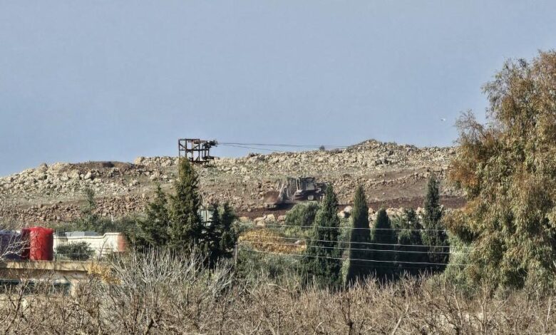 صورة الأمم المتحدة: إسرائيل تواصل البناء في المنطقة العازلة على الحدود مع سوريا