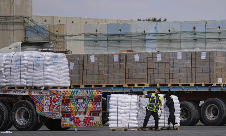 صورة الأمم المتحدة: “إسرائيل” تضع عراقيل كثيرة أمام إدخال المساعدات إلى قطاع غزة