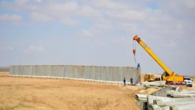 صورة لجنة الدفاع البرلمانية: قرب الانتهاء من مشروع السور الإسمنتي على الحدود مع سوريا