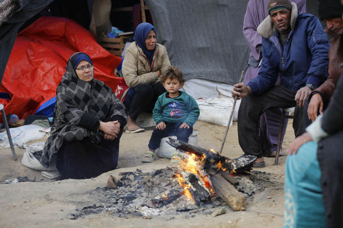 صورة مأساة غرق الخيام بغزة تتجدد شتاءً مع غياب البدائل والحلول