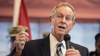 صورة السيناتور جو ويلسون: إعفاء العراق من العقوبات لشراء غاز إيران يجب أن ينتهي