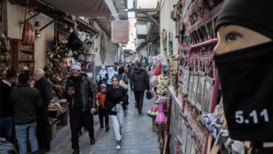 صورة حكومة سوريا الجديدة تستهدف “امبراطوريات” مالية فاسدة موالية للأسد