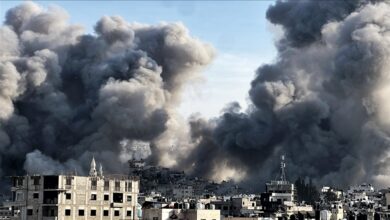 صورة محافظ جنين كمال أبو الرب: الجيش الـ”إسرائيلي” ينوي تفجير مزيد من المربعات السكنية في المخيم