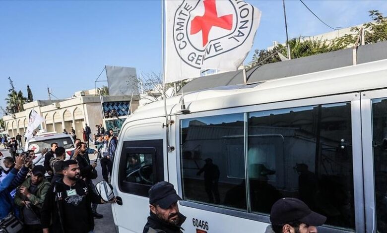 صورة المرصد الأورومتوسطي: سلطات الاحتلال حولت سجونها إلى مراكز تعذيب ممنهج