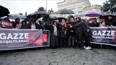 صورة مظاهرات في أنقرة وإسطنبول تندد بخطة ترمب للاستيلاء على غزة